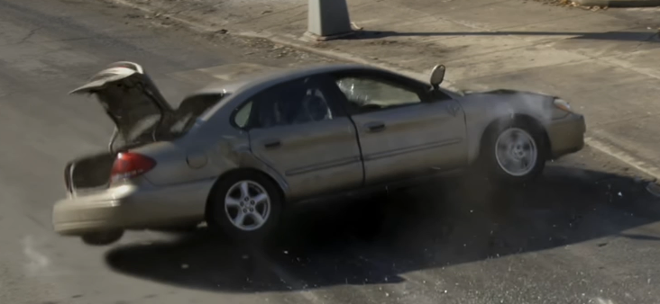 Ford Taurus flipping